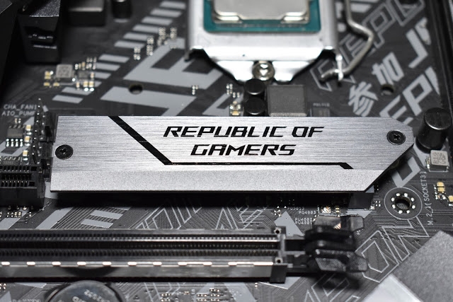 ASUS ROG STRIX B360-F GAMING主機板 輕開箱~