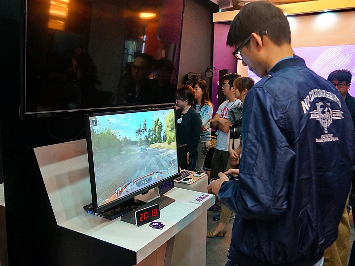 小宅的美麗新世界,BenQ EW3270U 4K HDR舒視屏護眼螢幕新品體驗會。