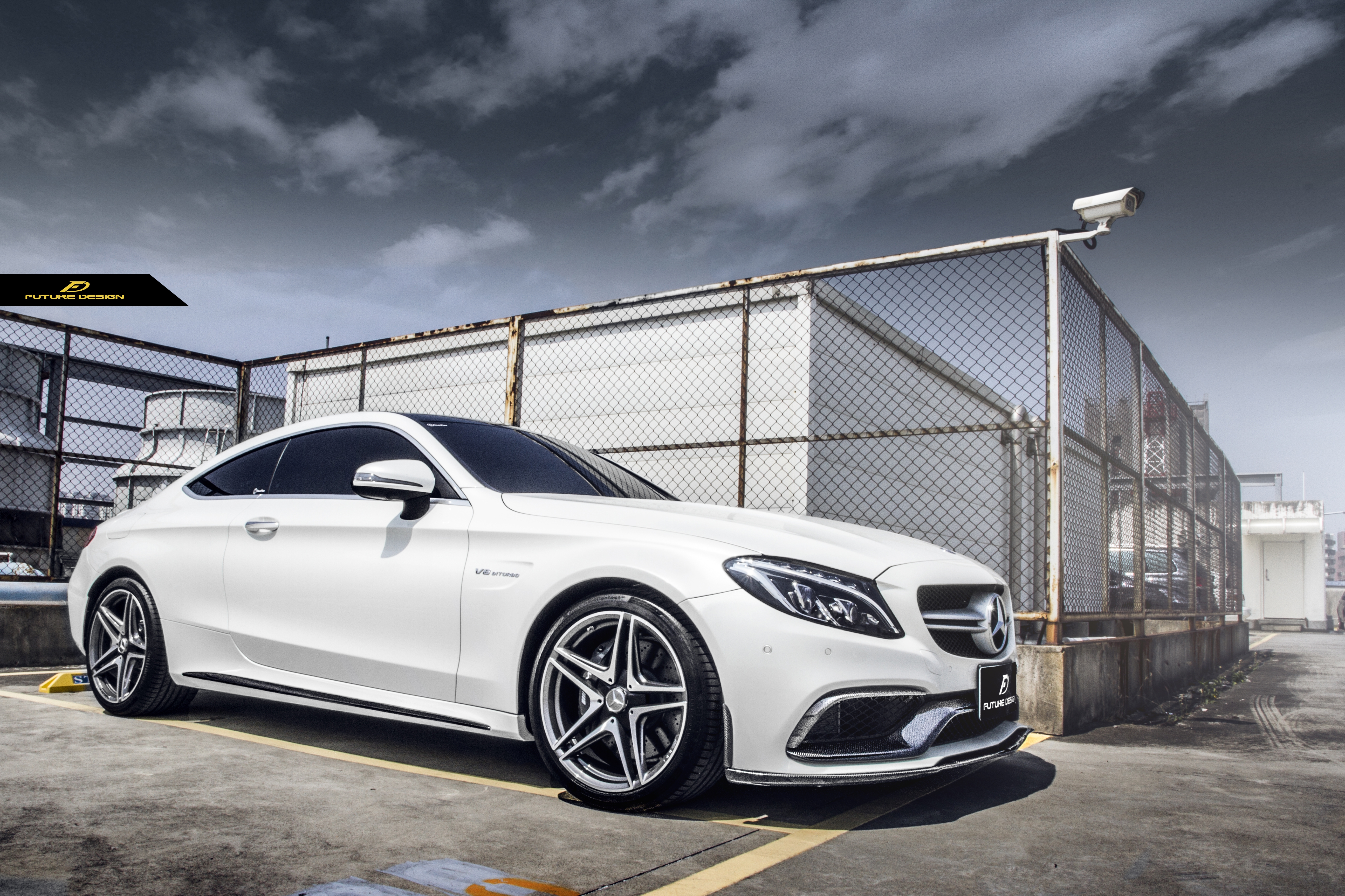 來自V8的咆哮 - Mercedes-AMG W205 C63 Coupe