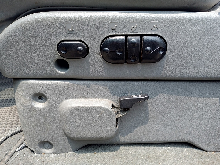 1996年Nissan Quest美規正七人座休旅車不專業關箱文
