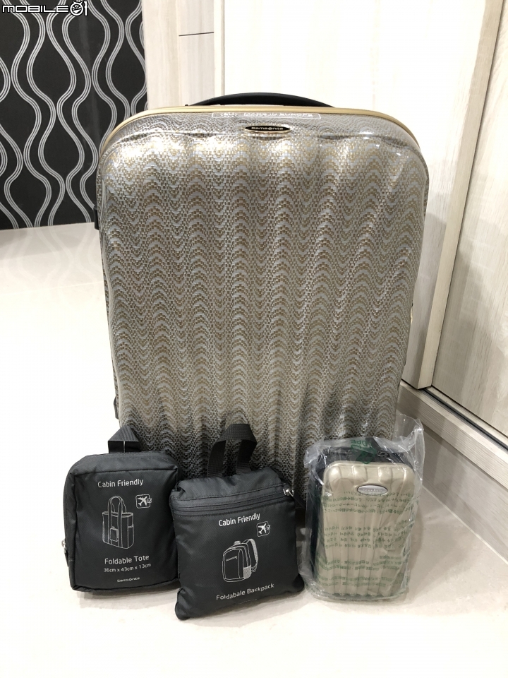 最美的行李箱 Samsonite 20吋10周年紀念行李箱開箱 -