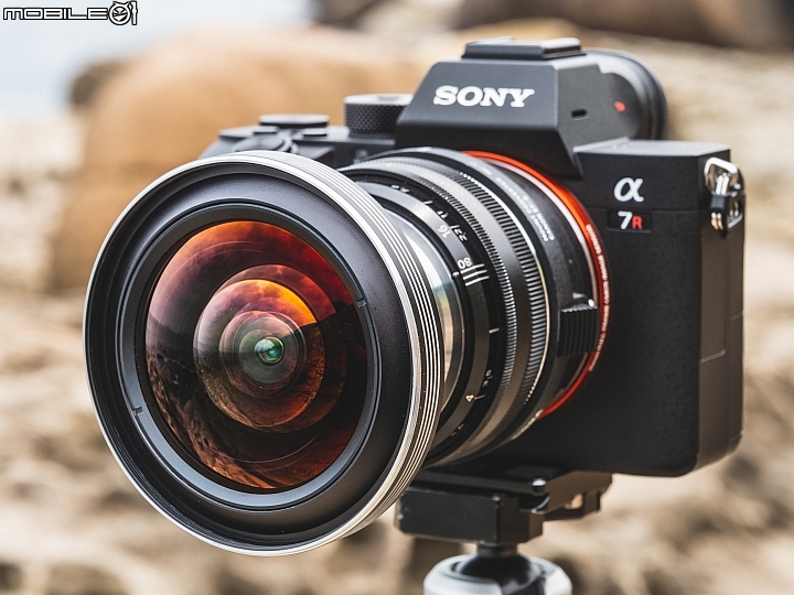 Sony A7R III + Sigma MC-11 + Neptune Convertible Art Lens System + Naiad 15mm 的組合。 Sony A7R III + Sigma MC-11 + Neptune Convertible Art Lens System + Naiad 15mm 的組合。