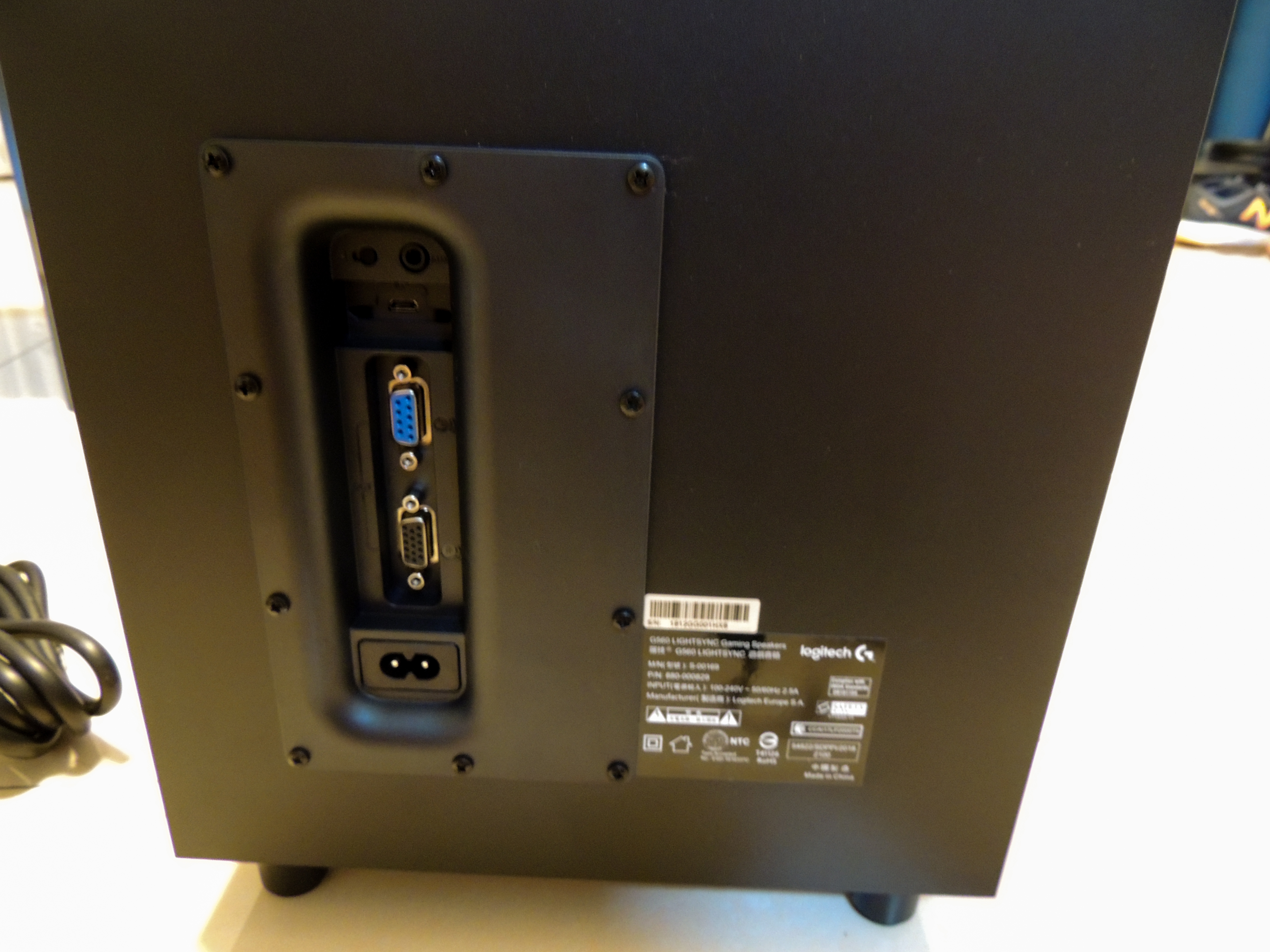 【強音來襲,絢麗光彩】羅技電競新品 RGB 2.1音箱-G560