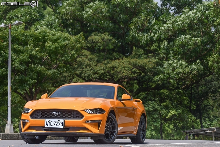 Ford Mustang Ecoboost Premium試駕 十速自排、電子儀錶加持躍升科技種馬