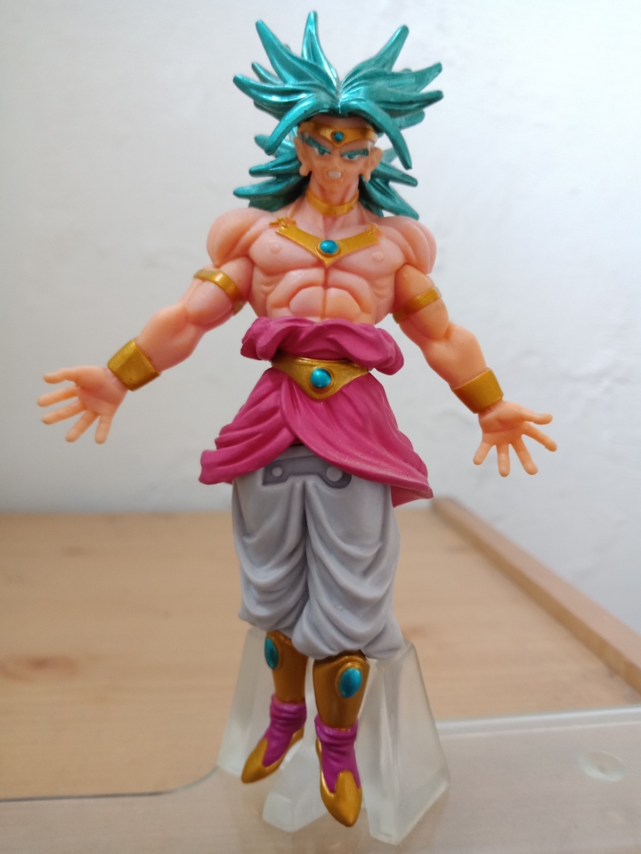 DOD布羅利跟 Figure-rise Standard 該選哪一款