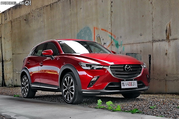 Mazda小改款CX-3汽油旗艦型試駕報導 高顏值的動感選擇