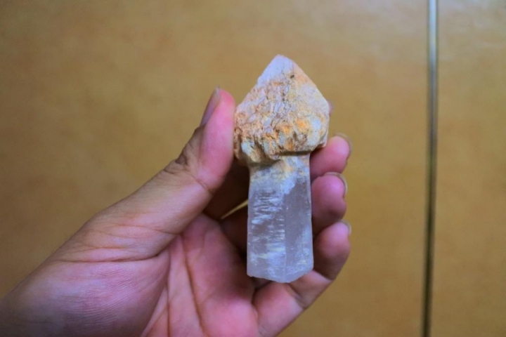 各類水晶與隕石等逸品,陸續更新中,歡迎貼圖和心得交流
