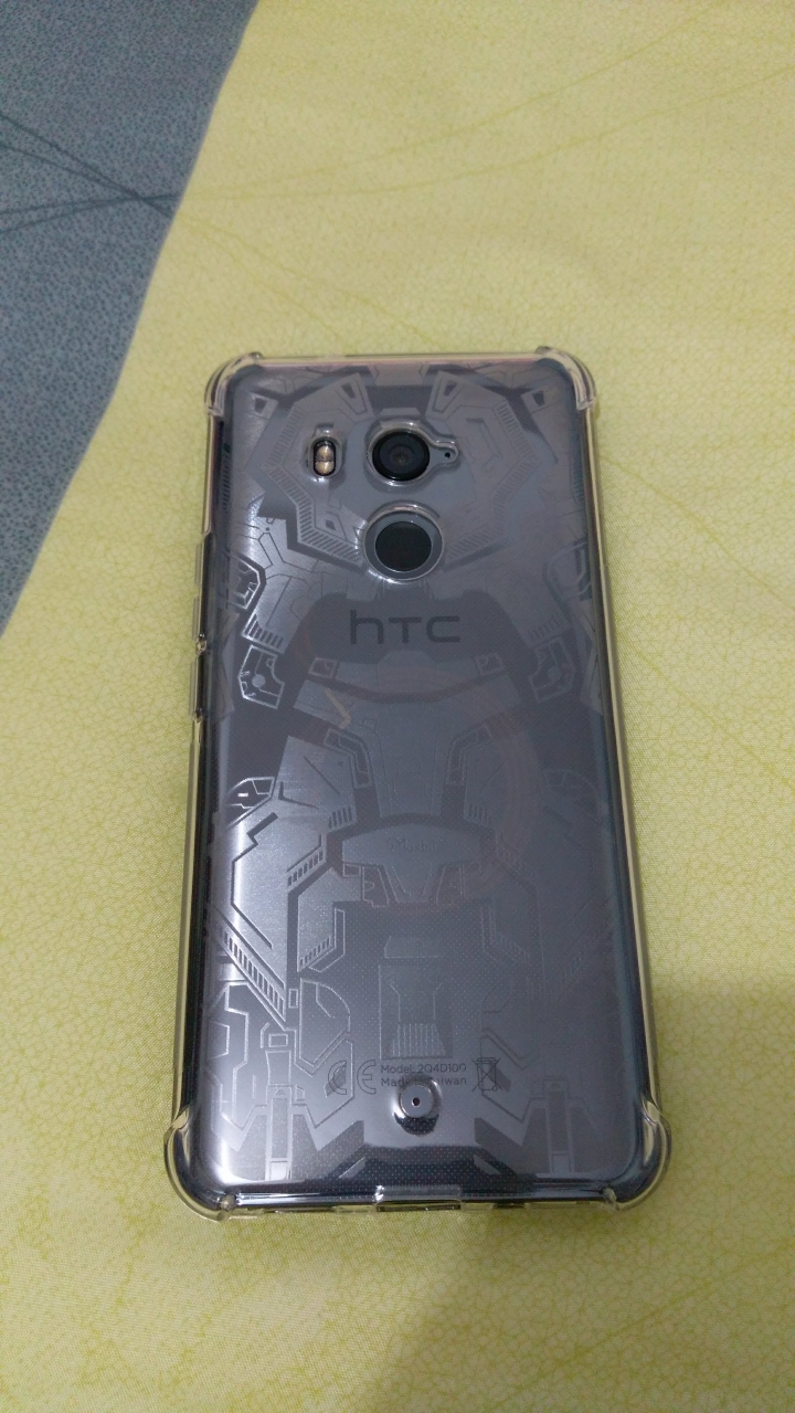 【簡單開箱】HTC U11+ 透視黑 4G/64G