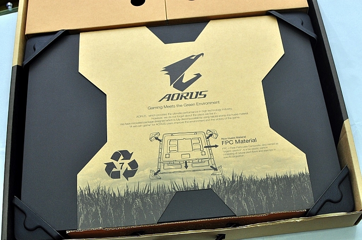 AORUS X7 DT V8,面面俱到的高效強勁筆電
