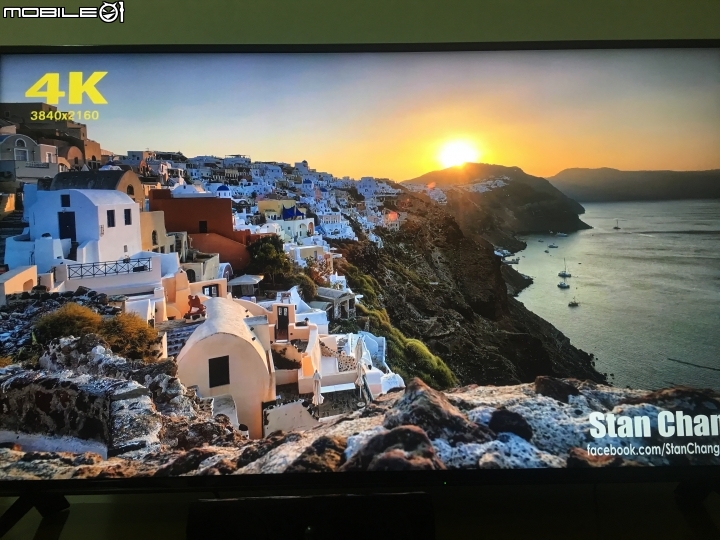 【不專業開箱】Panasonic TH-55FX600W 開箱