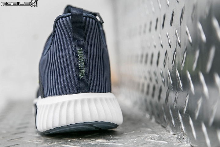 adidas CLIMACOOL酷涼系列跑鞋 細節圖 adidas CLIMACOOL酷涼系列跑鞋 細節圖