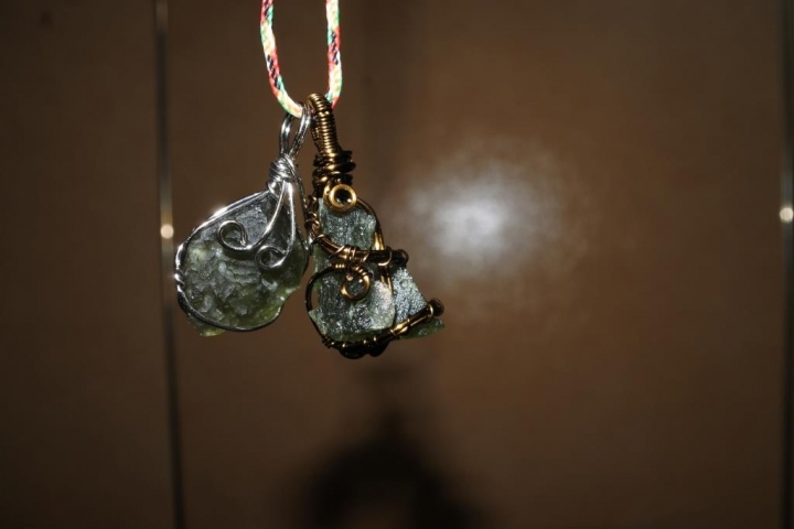 各類水晶與隕石等逸品,陸續更新中,歡迎貼圖和心得交流