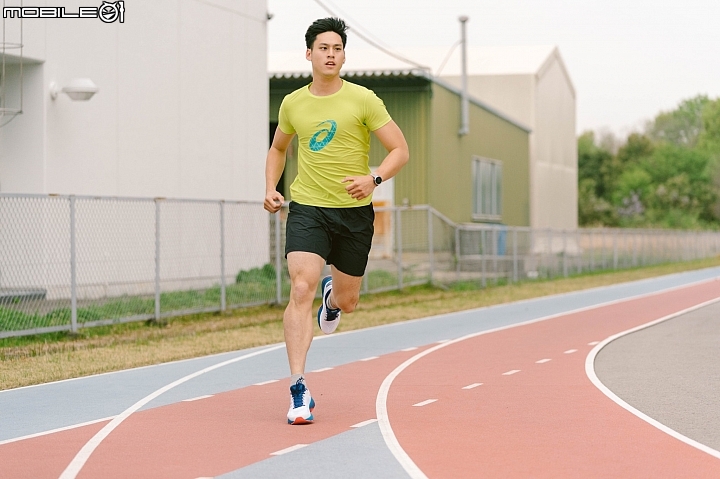 GEL-KAYANO 25實穿足感與比例 GEL-KAYANO 25實穿足感與比例