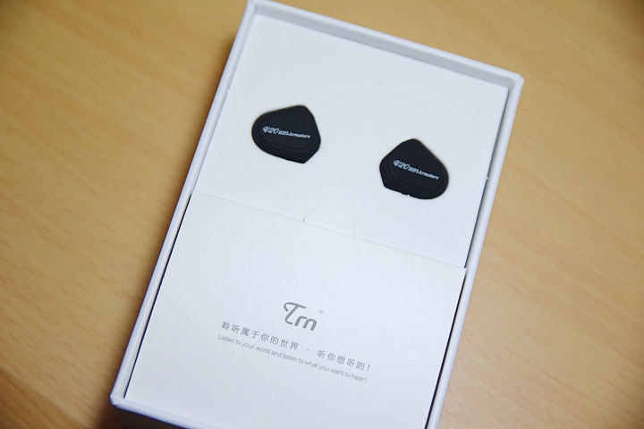 開箱 體驗 上班的新伙伴 TRN V20可換線圈鐵耳機