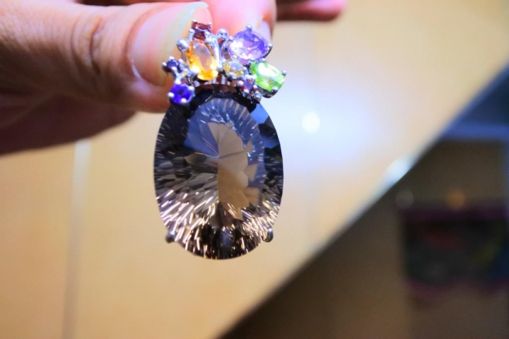 各類水晶與隕石等逸品,陸續更新中,歡迎貼圖和心得交流