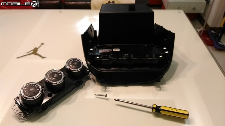 DIY更換冷氣空調旋鈕(FORTIS 09)