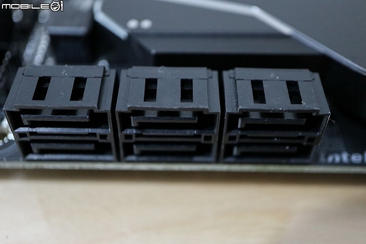 Optane 板載加持提速,技嘉 Z370 AORUS GAMING 7-OP 開箱