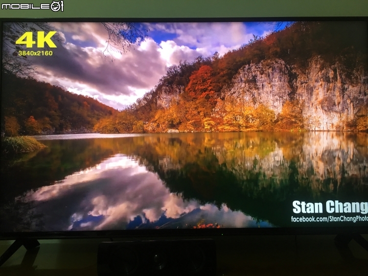 【不專業開箱】Panasonic TH-55FX600W 開箱