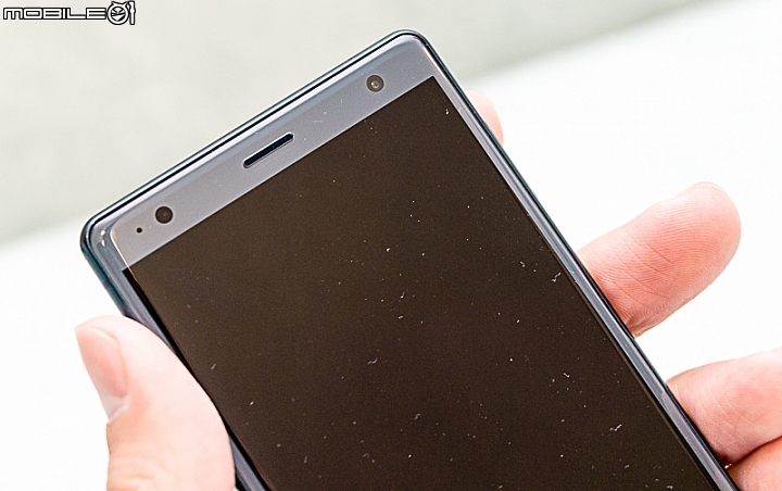 八核心智慧震動SONY Xperia XZ2入手開箱!