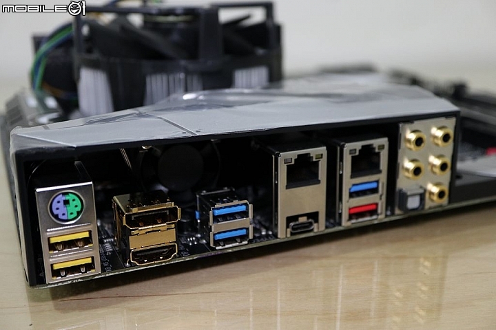 Optane 板載加持提速,技嘉 Z370 AORUS GAMING 7-OP 開箱