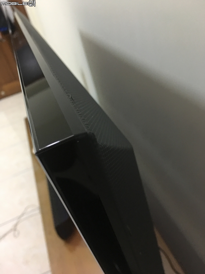 【不專業開箱】Panasonic TH-55FX600W 開箱
