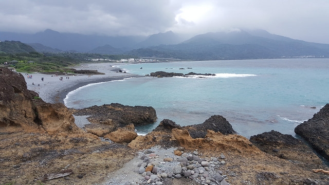 兩天一夜台東出差,一桶油來回....