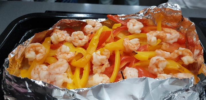 料理新手的輕鬆作菜神器:SHARP水波爐、零水鍋體驗心得