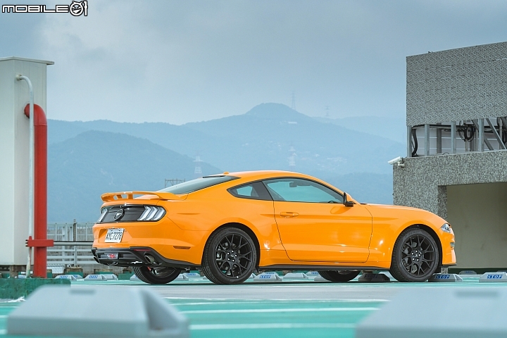 Ford Mustang Ecoboost Premium試駕 十速自排、電子儀錶加持躍升科技種馬