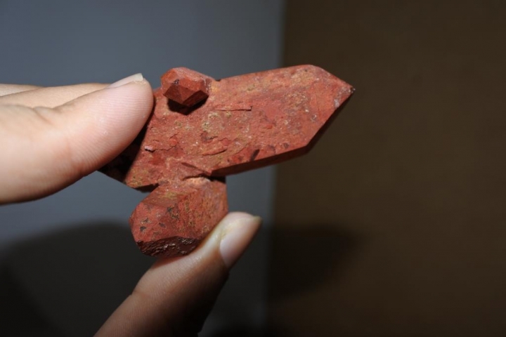 各類水晶與隕石等逸品,陸續更新中,歡迎貼圖和心得交流
