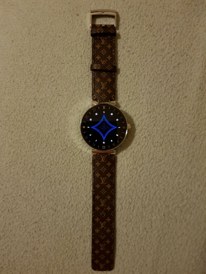 LV Tambour Horizon智慧錶簡單開箱