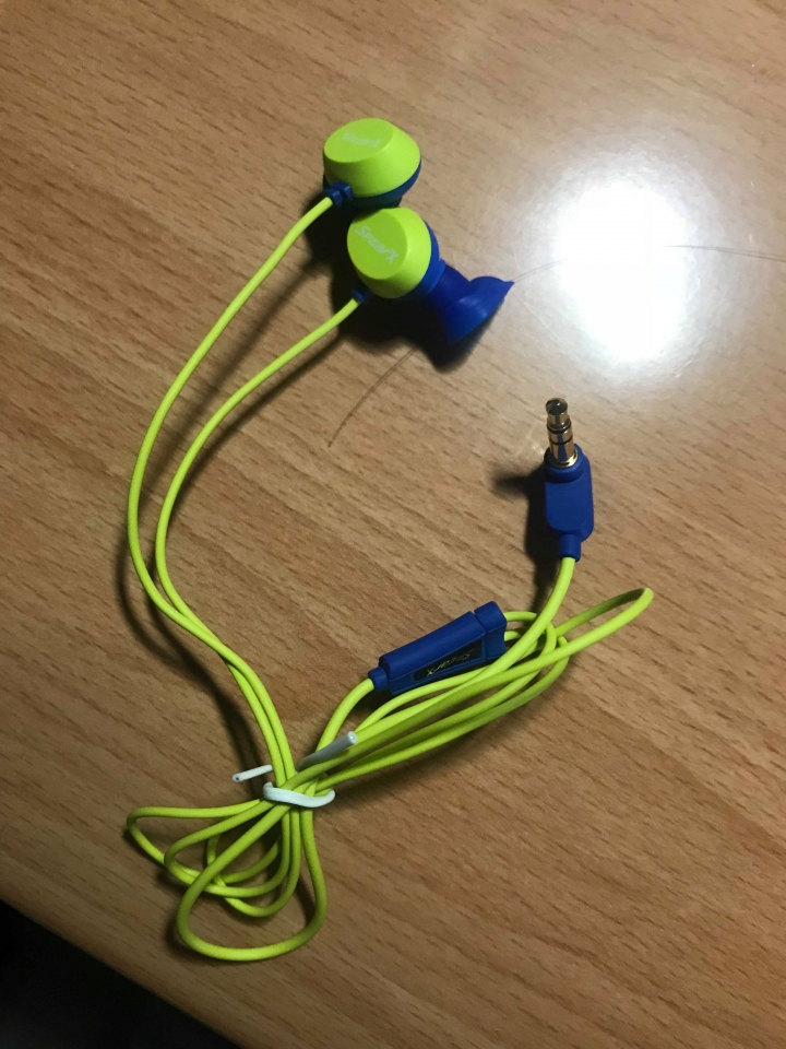 開箱嚕~~ SpearX W1無線藍牙防水運動耳機