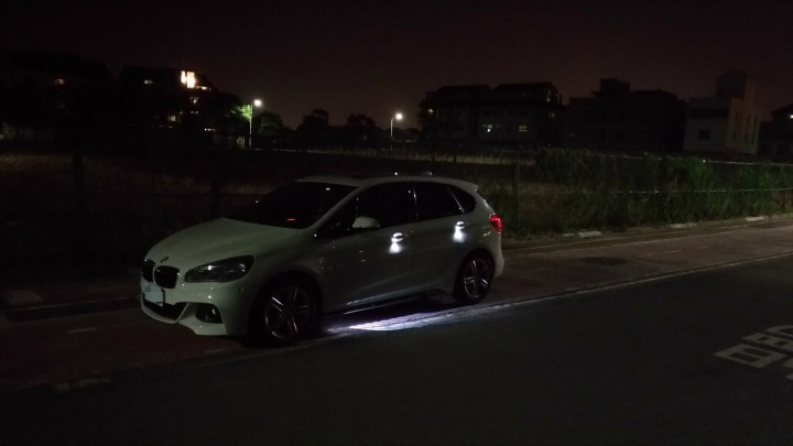 BMW 2AT 天使之翼 迎賓光毯安裝分享