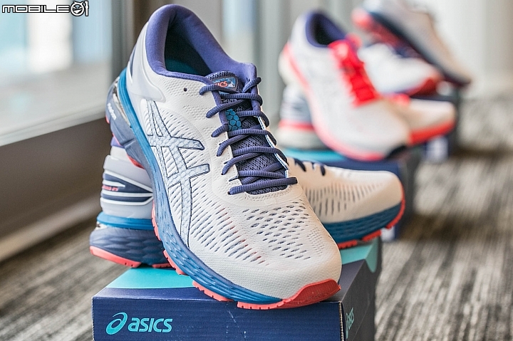 ASICS GEL-KAYANO 25 ASICS GEL-KAYANO 25