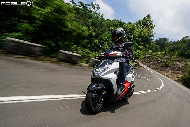 SYM FNX 125 實際試駕照片 SYM FNX 125 實際試駕照片