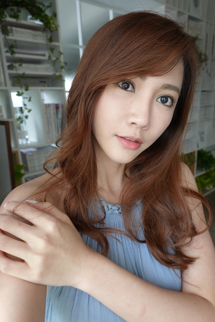 Sony Cyber-Shot DSC-RX100M6,MODEL:楚楚Mia 自拍範例 Sony Cyber-Shot DSC-RX100M6,MODEL:楚楚Mia 自拍範例