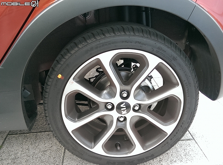 Carens 1.5萬公里保養暨皮卡斯賞車(試駕)