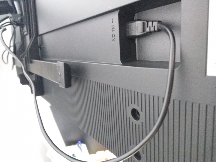 都沒人發過的 TCL C2 55吋 路人版簡易開箱文