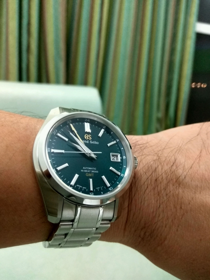 [開箱] 入手Grand Seiko SBGJ227 孔雀翎