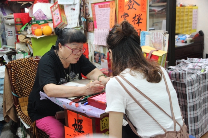 三天二夜處女星號郵輪香港之旅( 香 港 篇 )