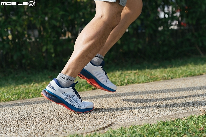 GEL-KAYANO 25實跑 GEL-KAYANO 25實跑