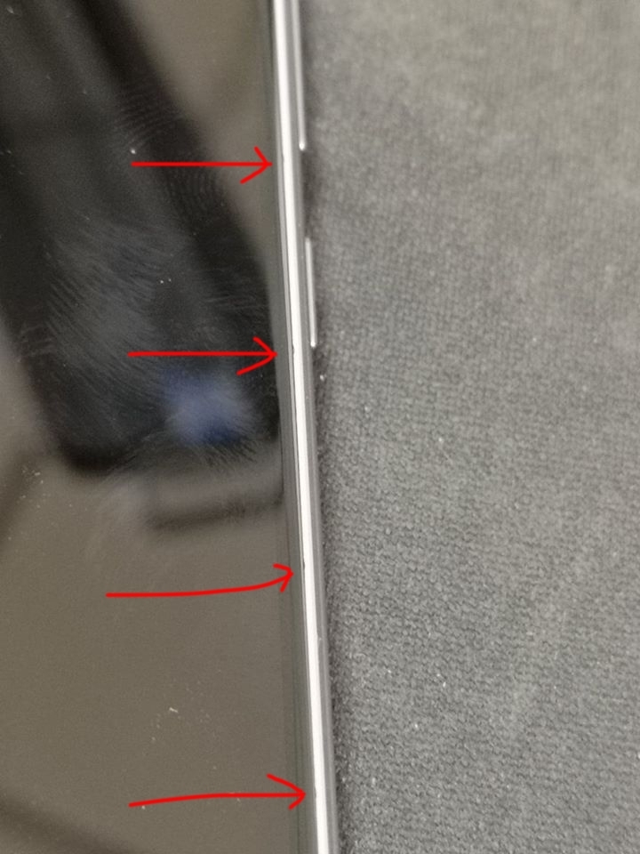 zf5z~螢幕與邊框接縫處,多處凹洞?(已解決)