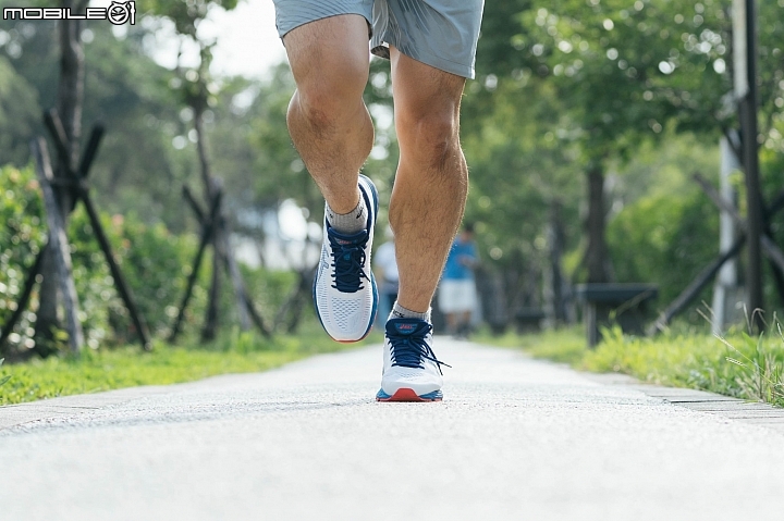 GEL-KAYANO 25實跑 GEL-KAYANO 25實跑