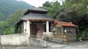 新北市政府擺爛的烏來瀑布公園?朱立倫市長不用好好去維護管理!?