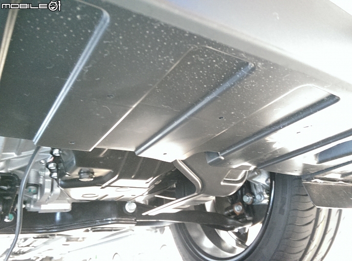 Carens 1.5萬公里保養暨皮卡斯賞車(試駕)