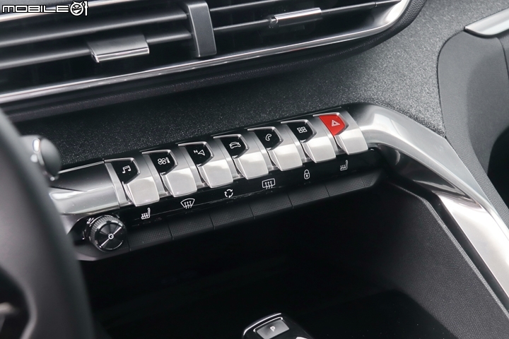 Peugeot 5008 1.6L BlueHDi試車報導-快捷功能鍵 Peugeot 5008 1.6L BlueHDi試車報導-快捷功能鍵