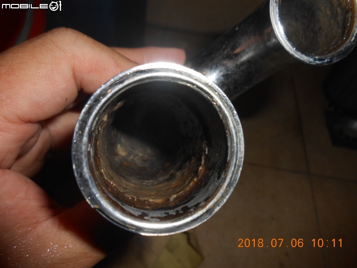 按壓式落水頭更換之排水管更換