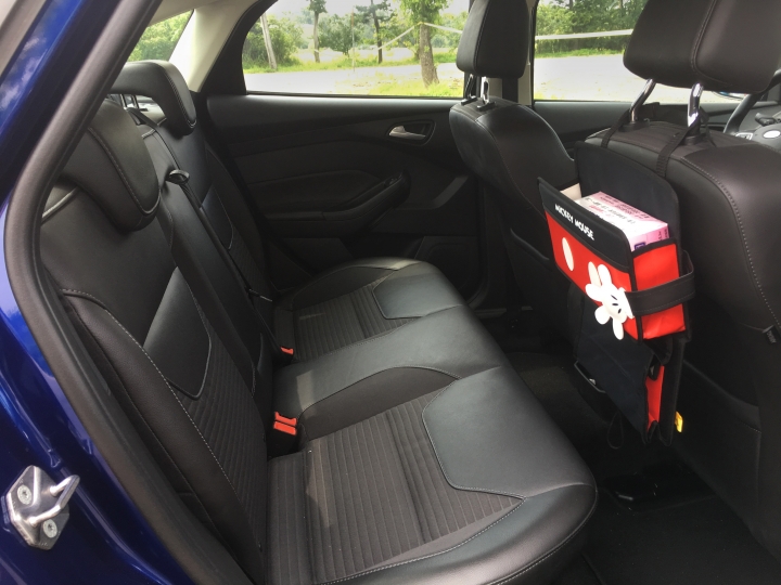 朋友叫我買Elantra,但我還是買Focus了