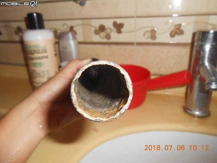 按壓式落水頭更換之排水管更換