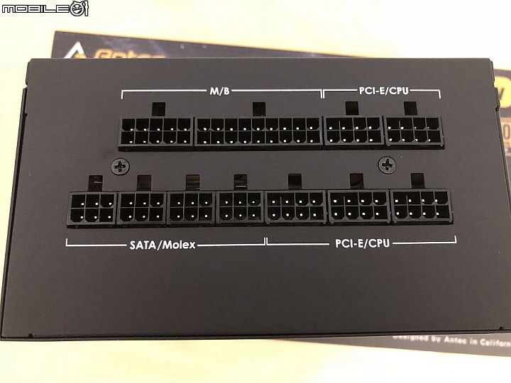 10年保固的 Antec HCG 全模組 650W 簡單開箱
