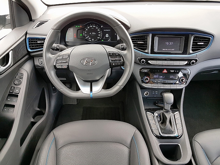 現代汽車 IONIQ Hybrid 試駕心得分享